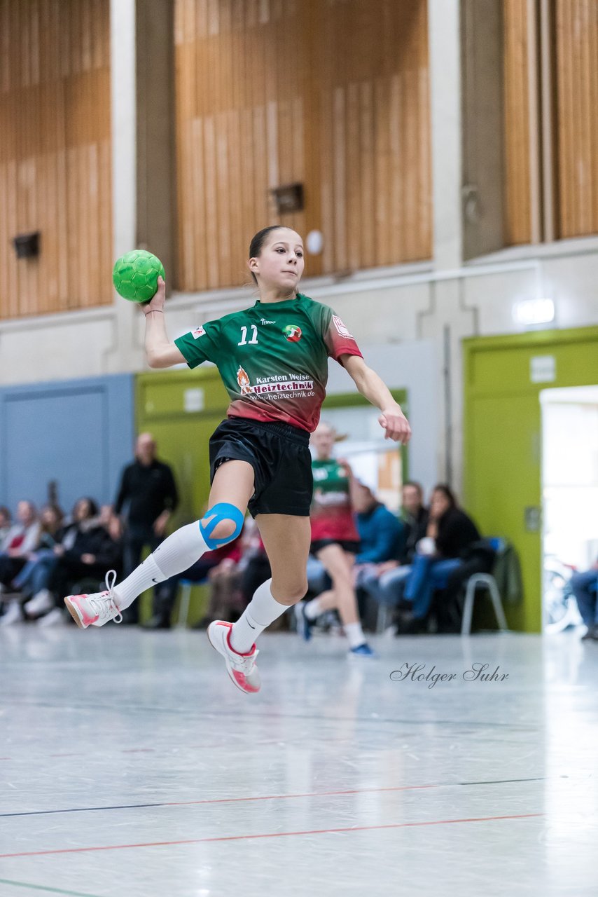 Bild 242 - wCJ HSG Kremperheide/Muensterdorf - HSG Marne/Brunsbuettel : Ergebnis: 22:10